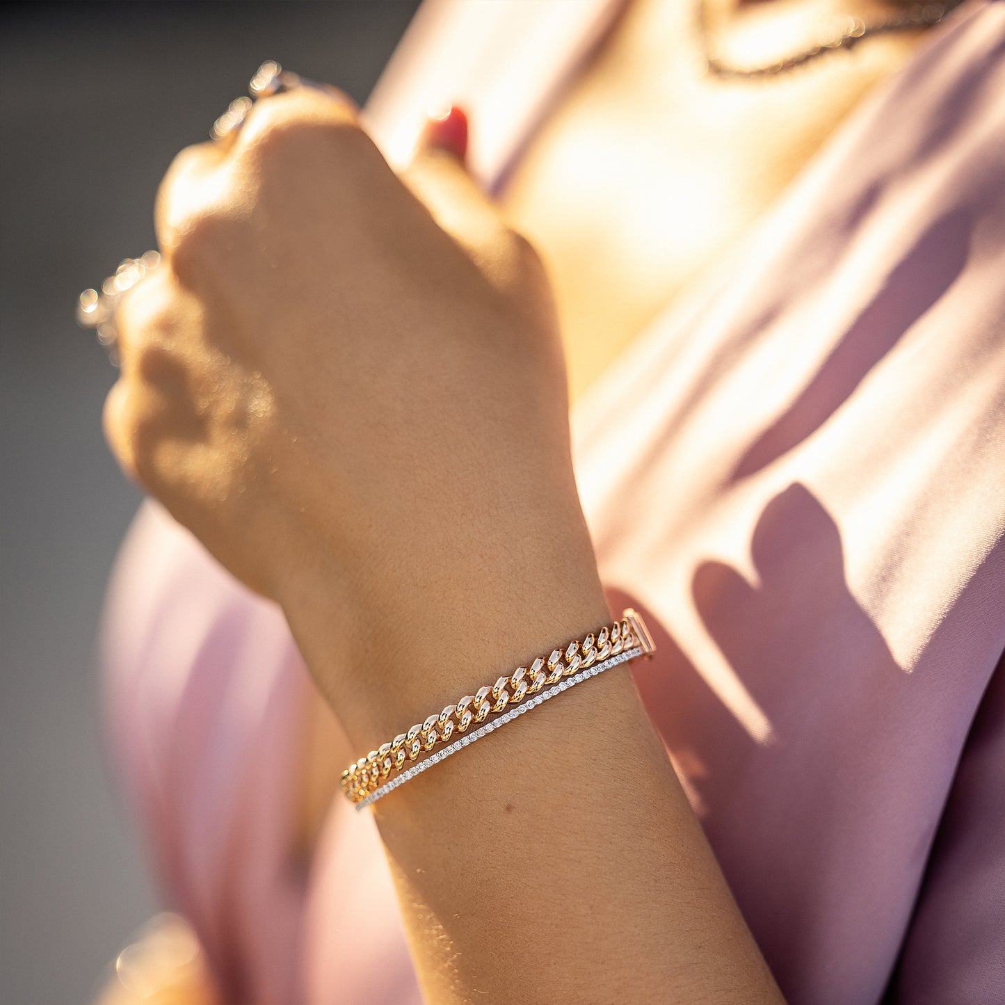 Rose and White Gold Chain Bangle with Diamonds